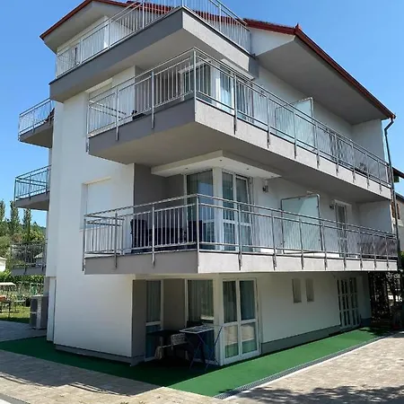 Apartment Szololugas Vendeghaz *