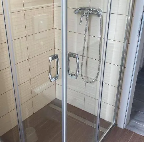 Szololugas Vendeghaz 아파트 *